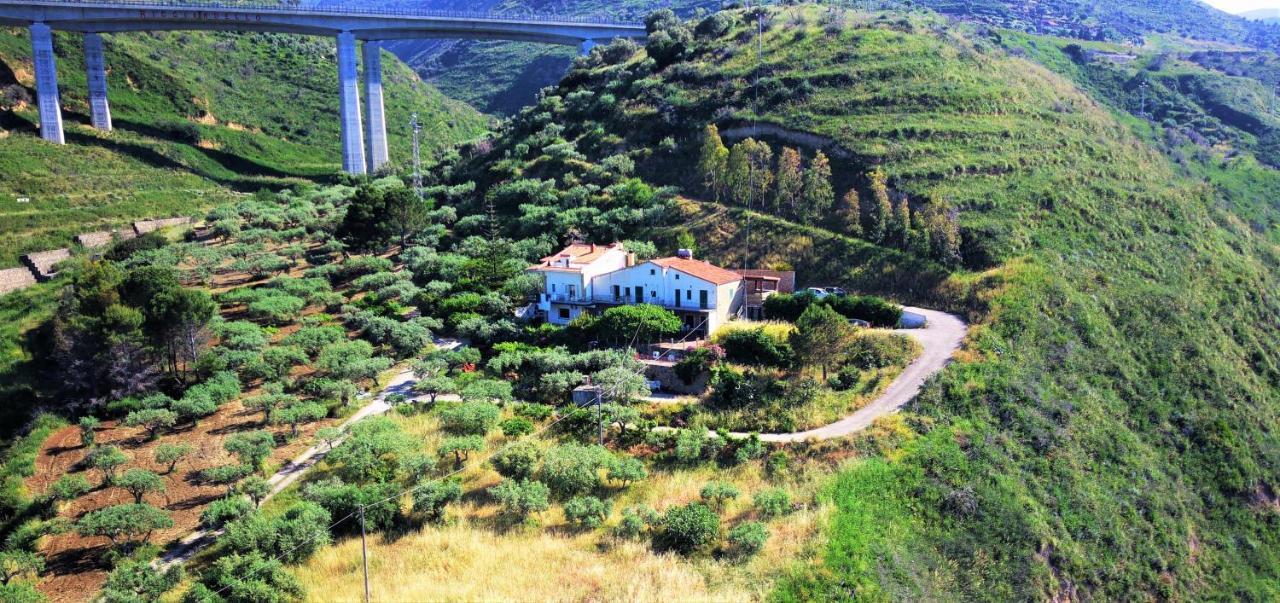 Tenuta Petreria Santo Stefano di Camastra Εξωτερικό φωτογραφία